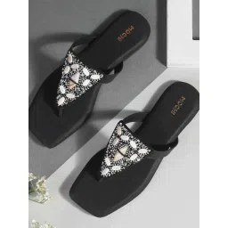 Mochi Women's Black T-Strap Sandals image 1