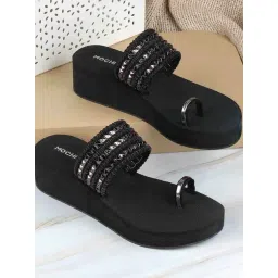 Mochi Women's Black Toe Ring Wedges-picture-43
