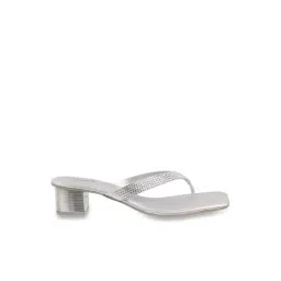 Mochi Women's Silver Thong Sandals-picture-27