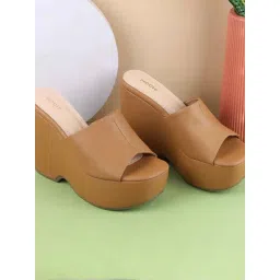 Mochi Women's Tan Casual Wedges-picture-28