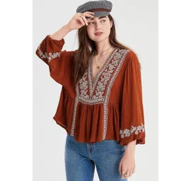 Moda Rapido Embroidered Puff Sleeve Top-picture-27