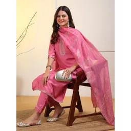 moda rapido NEW ETHNIC 4 YOU Women Silk Blend Embroidered Kurta Sets-picture-16