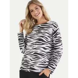 Moda Rapido Women Animal Print Monochrome Regular Top image 2