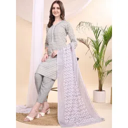 Moda Rapido Women Printed Regular Kurta with Trousers & With Dupatta-picture-33