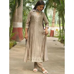 MOKOSH Floral Embroidered Panelled Sequinned Silk Anarkali Kurta With Trouser & Dupatta-image-28