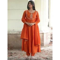 MOKOSH Floral Yoke Design Round Neck Sequinned Anarkali Kurta With Trousers & Dupatta-image-42