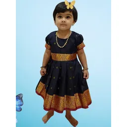 Mom and Me Black Cotton Dresses-picture-38