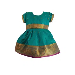 Mom and Me Green Cotton Dresses-picture-25