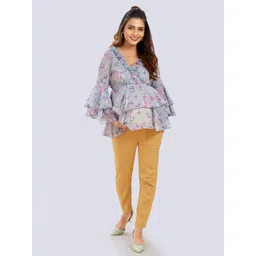 Mom For Sure by Ketki Dalal Maternity Grey & Pink Floral Print Empire Top-picture-30