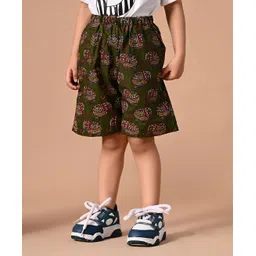 MoMaa Pure Cotton Elephant Motifs Printed Shorts - Green-picture-12