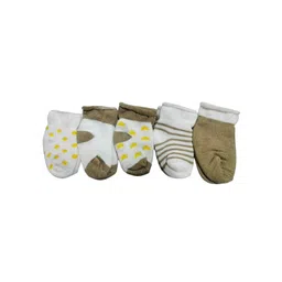 MOMISY Infants Pack Of 5 Printed Cotton Anti-Skid Ankle-Length Socks-picture-40