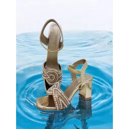 MONAQI Women Block Open ToeSandalsWith Ethnic Embellished-picture-16