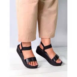 Monrow Textured Open Toe Flatform Heels-picture-31