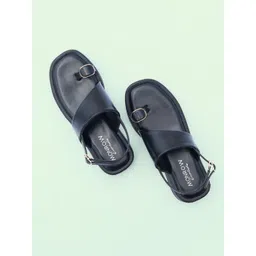 Monrow Women Open Toe Flats with Buckles-picture-29