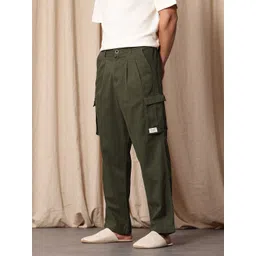 Mr Bowerbird Men Oversized Pleated Cargos Trousers-picture-34