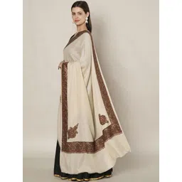 MUFFLY Women Floral Embroidered Shawl image 5