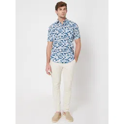 Mufti Floral Printed Spread Collar Short Sleeves Cotton Slim Fit Casual Shirt image 5