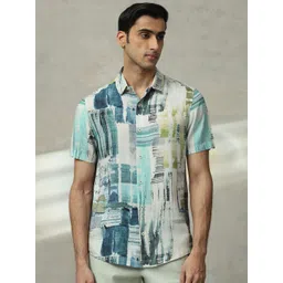 Mufti Men Spread Collar Abstract Printed Casual Shirt-picture-27