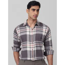 Mufti Men Spread Collar Checked Cotton Slim Fit Casual Shirt-picture-33