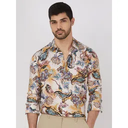 Mufti Men Spread Collar Slim Fit Casual Shirt-picture-22