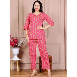MURLI KURTI Printed Pure Cotton Round Neck Top With Trousers Co-Ords-picture-17