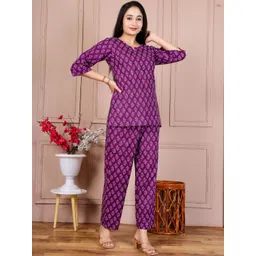 MURLI KURTI Printed Pure Cotton Round Neck Top With Trousers Co-Ords-picture-18