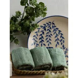 MUSH Pack Of 3 Bamboo Ultra Soft & Eco Friendly Face Towels -  600 GSM-picture-18