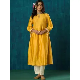 Mushio Mango Yellow Damini Flowy Chanderi Amrai Kurta-picture-27