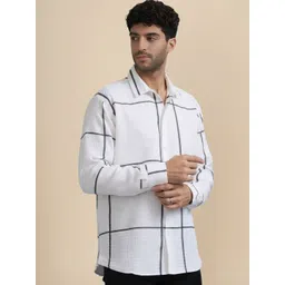 MUTUAL Men Standard Printed Casual Shirt image 1