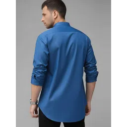 MUTUAL Men Thread Work Kurta image 4