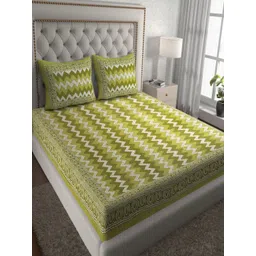 Myntra Elegant Homes Green & White Geometric 120 TC Queen Bedsheet with 2 Pillow Covers-picture-14