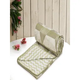 Myntra Elegant Homes Green Geometric Microfiber AC Room 150 GSM Double Bed Dohar-picture-42