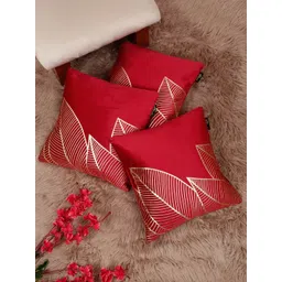 Myntra Elegant Homes Maroon & Gold-Toned 3 Pieces Floral Velvet Square Cushion Covers-picture-25