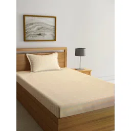 Myntra Elegant Homes Orange & White Printed 300 TC Single Bedsheet Set- 220 cm x 150 cm-picture-34