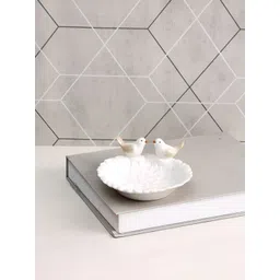 Myntra Elegant Homes White Set of 1 Regular Jewellery Organiser Organisers-picture-17