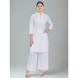 Mytrendzs Women White Embroidered Thread Work Mandarin Collar Kurta-picture-10