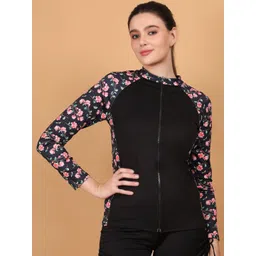 N-Gal Printed Round Neck Swim Top-picture-19