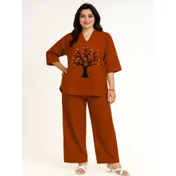 Naida Printed T-shirt & Trousers Co-Ords-picture-24