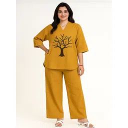 Naida Printed T-shirt & Trousers Co-Ords-picture-13