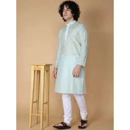 NAMASKAR Floral Printed Mandarin Collar Pure Cotton Kurta-picture-15