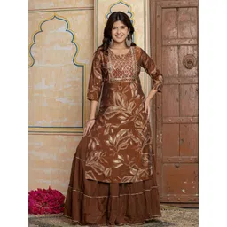 NAVYAAZRI Floral Printed Gotta Patti Chanderi Silk Kurta With Skirt & Dupatta-picture-16