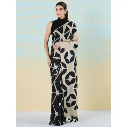 navyasa by liva Black & Beige Geometric Print Saree With Unstitched Blouse-picture-24