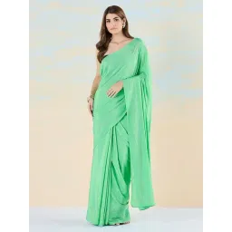 navyasa by liva Green Printed Saree With Unstitched Blouse-picture-26