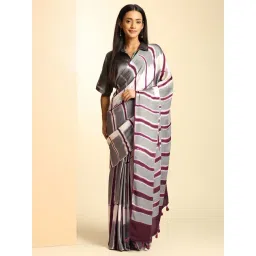 navyasa by liva Purple & Grey Printed Saree With Unstitched Blouse-picture-34