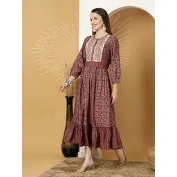 Nayam By Lakshita Women Floral Print Fit & Flare Maxi Dress image 3