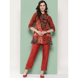 Nayam By Lakshita Women Floral Printed Regular Kurti with Trousers-picture-22