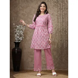 Nayam By Lakshita Women Floral Printed Regular Pure Cotton Kurta with Palazzos-picture-39