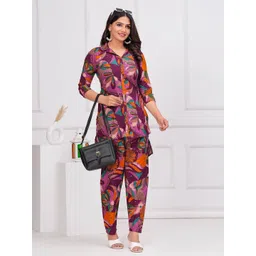 Nayo Printed Three-Quarter Sleeves Pure Cotton Top With Trousers-picture-36