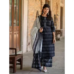 Nayo Women Black Ikat Printed Pure Cotton Kurta with Trousers & With Dupatta image 1