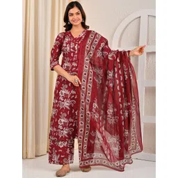 Nayo Women Floral Printed Cotton Kurta with Palazzo & Dupatta-picture-11